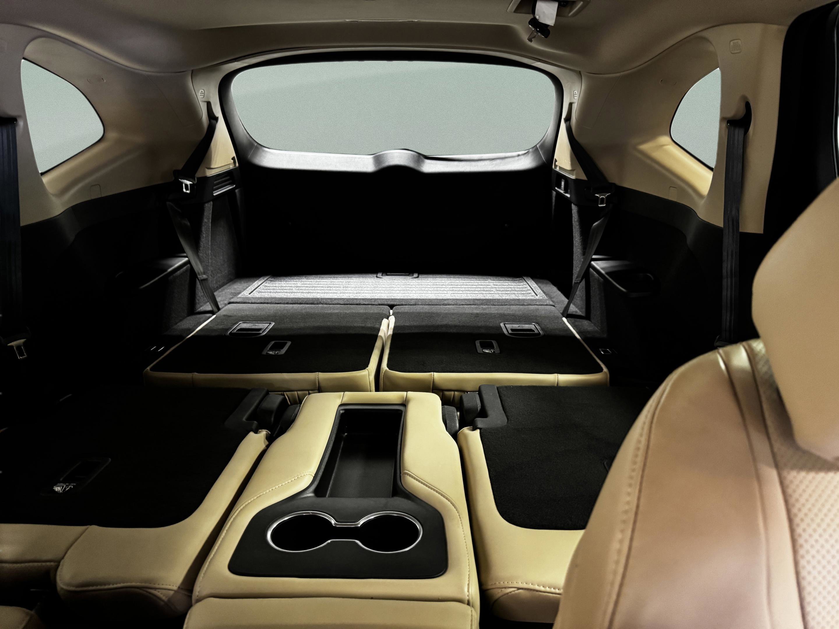 2023 Acura MDX FWD w/ Technology Package