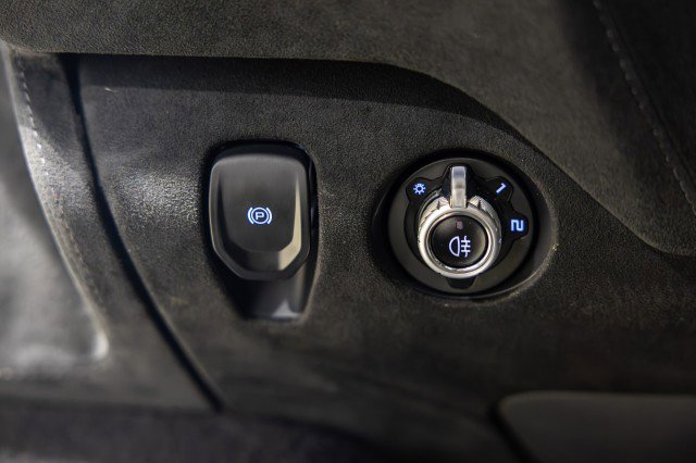 Used 2021 McLaren 720S Performance photo 38