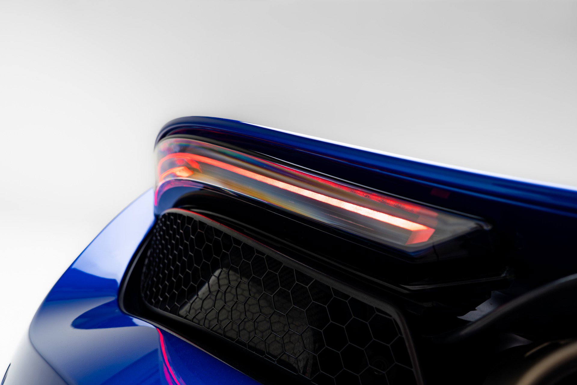 Used 2018 McLaren 720S Performance photo 35