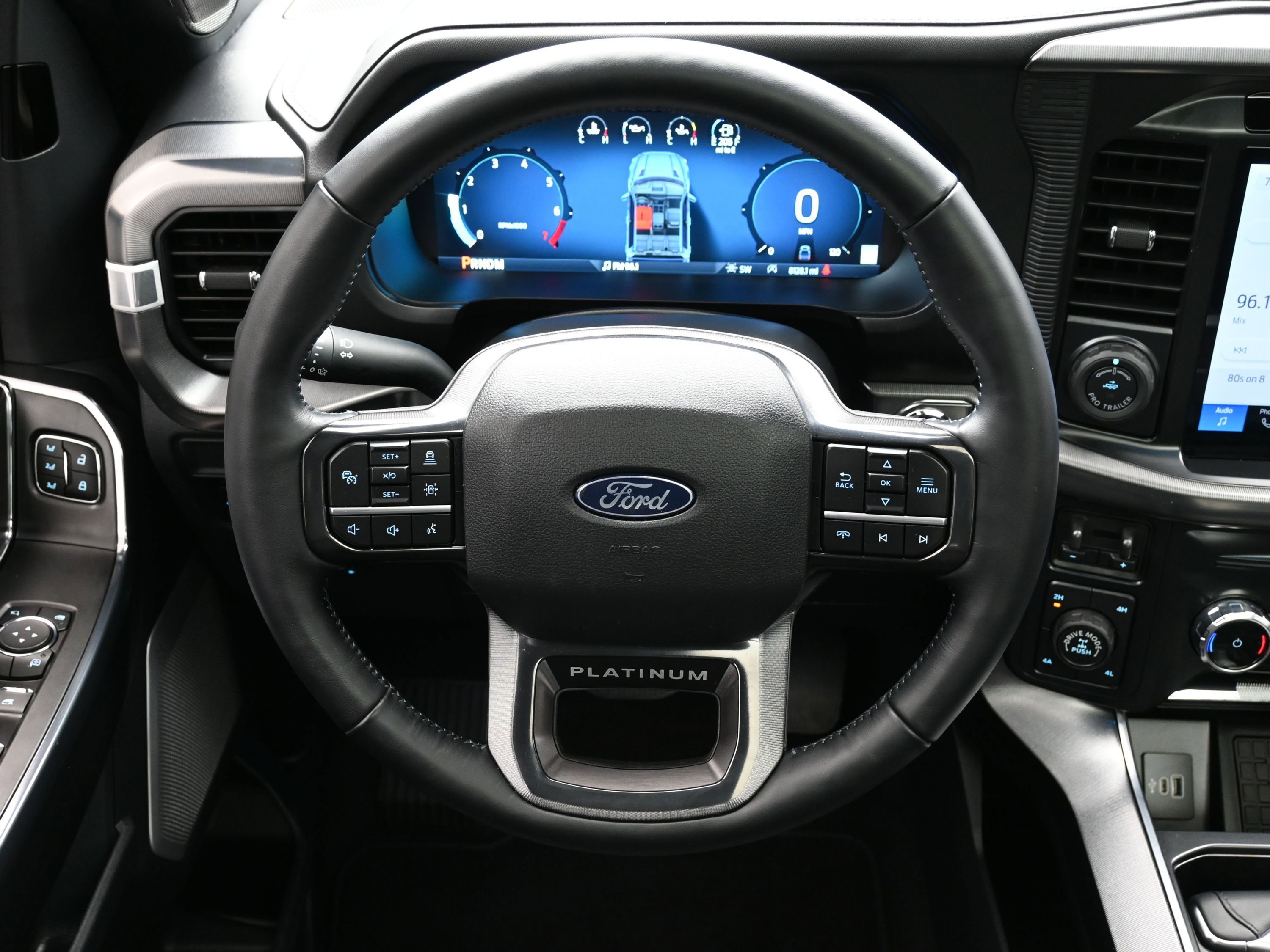 2025 Ford F150 Platinum