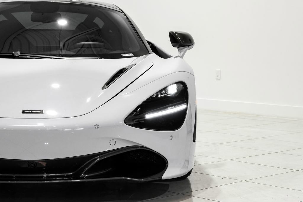 Used 2020 McLaren 720S Performance photo 41