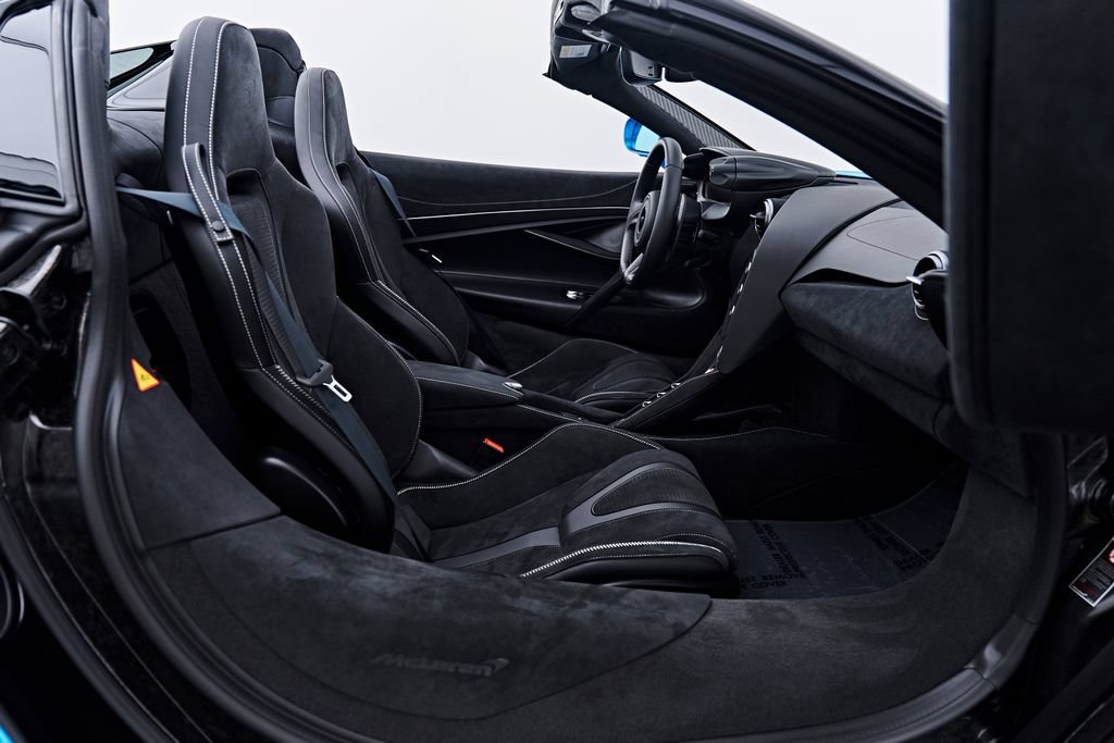 Used 2025 McLaren 750S Spider photo 48