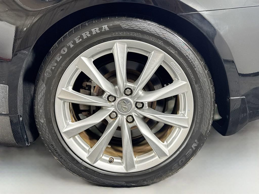 2014 INFINITI Q60 Convertible