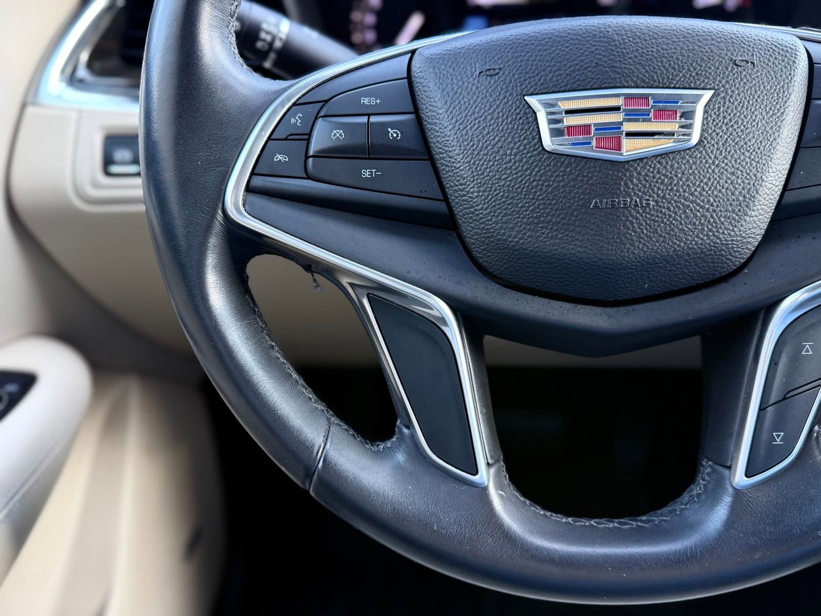 2017 Cadillac XT5 FWD