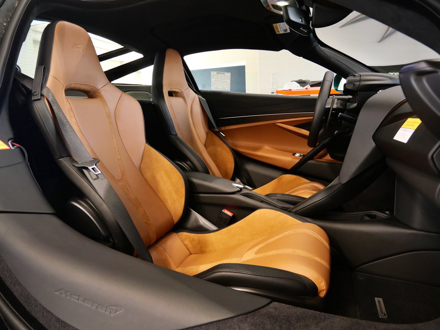 New 2027 McLaren 750S photo 10