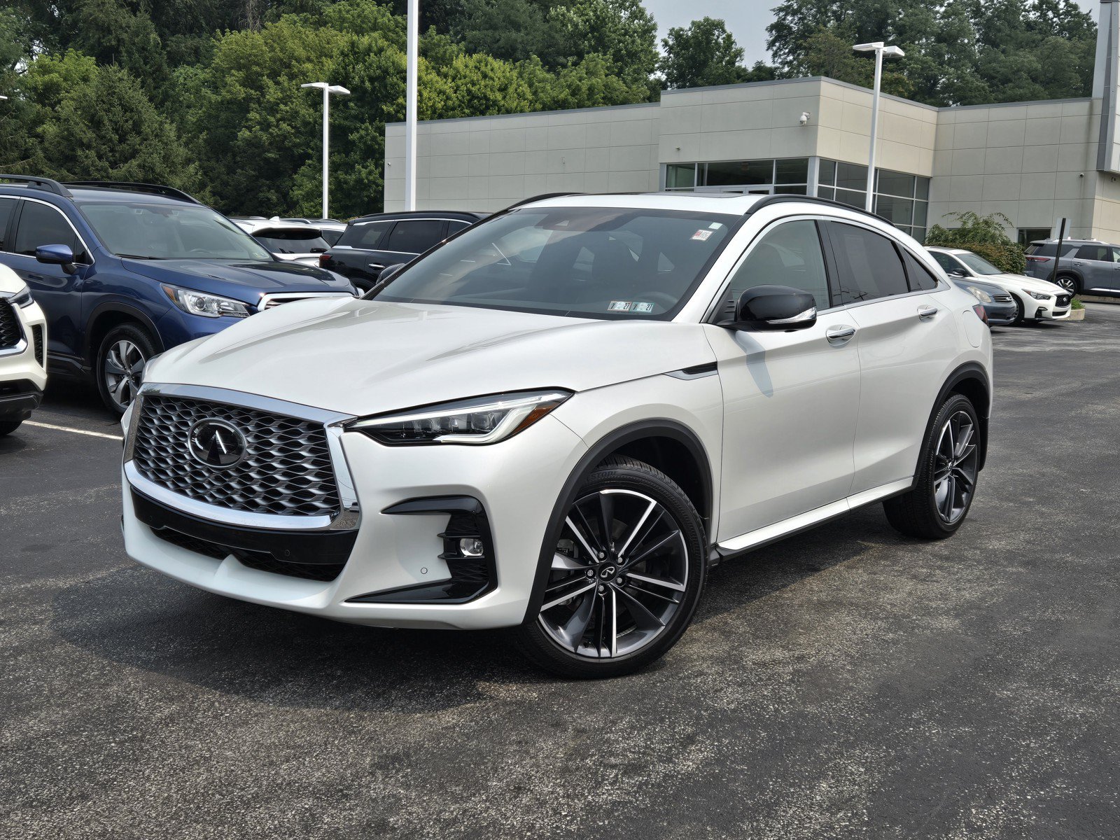 Certified 2025 INFINITI QX55 Essential