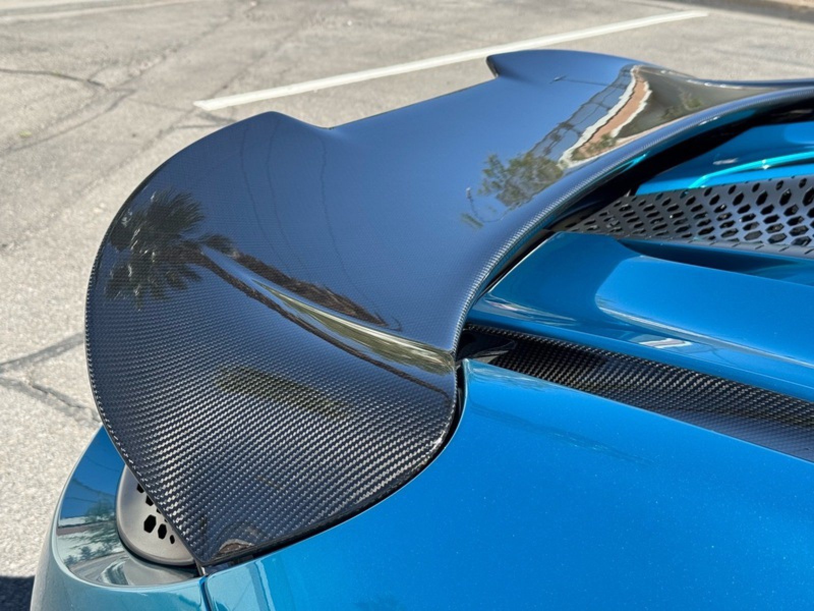 Used 2024 McLaren 750S photo 22