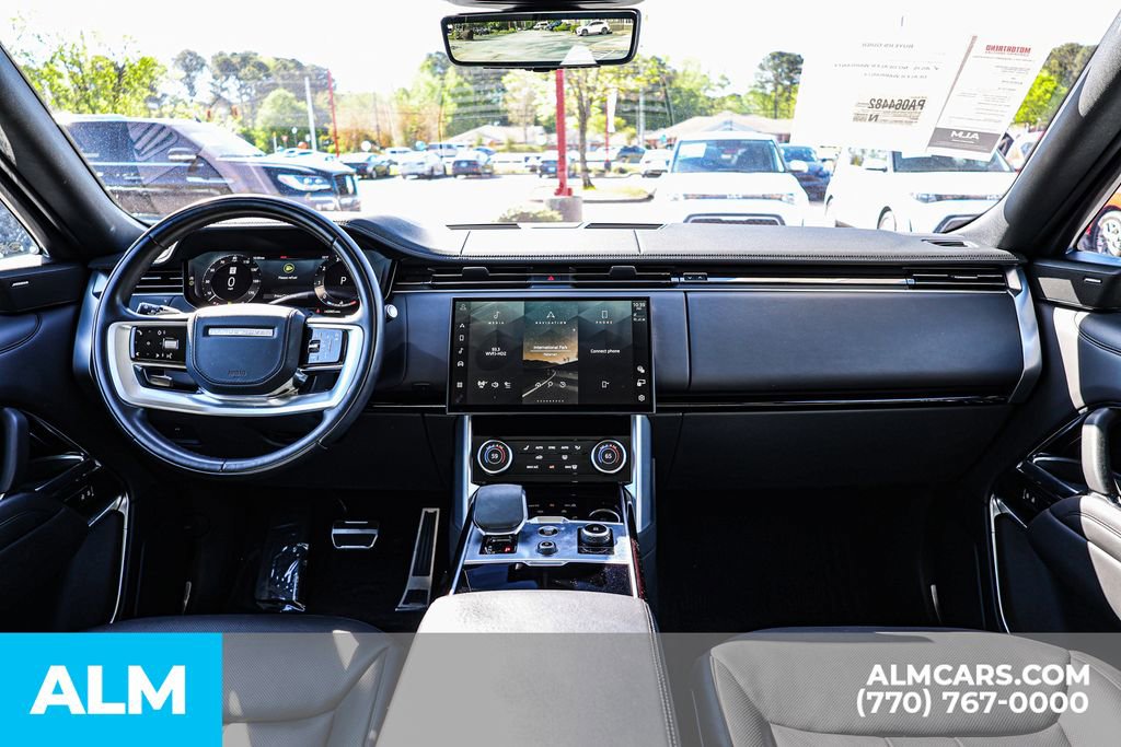 2023 Land Rover Range Rover SE