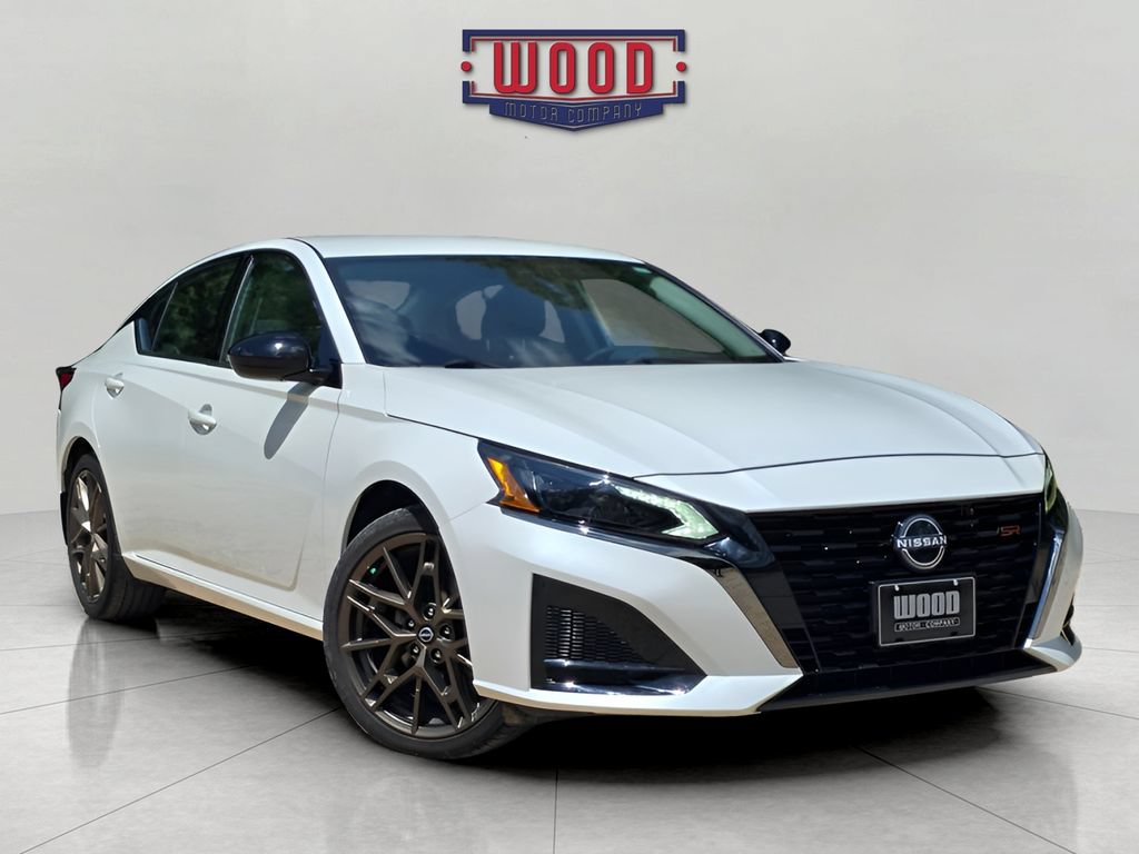 Used 2025 Nissan Altima 2.5 SR