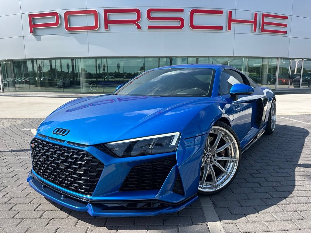 Used 2023 Audi R8 V10 performance