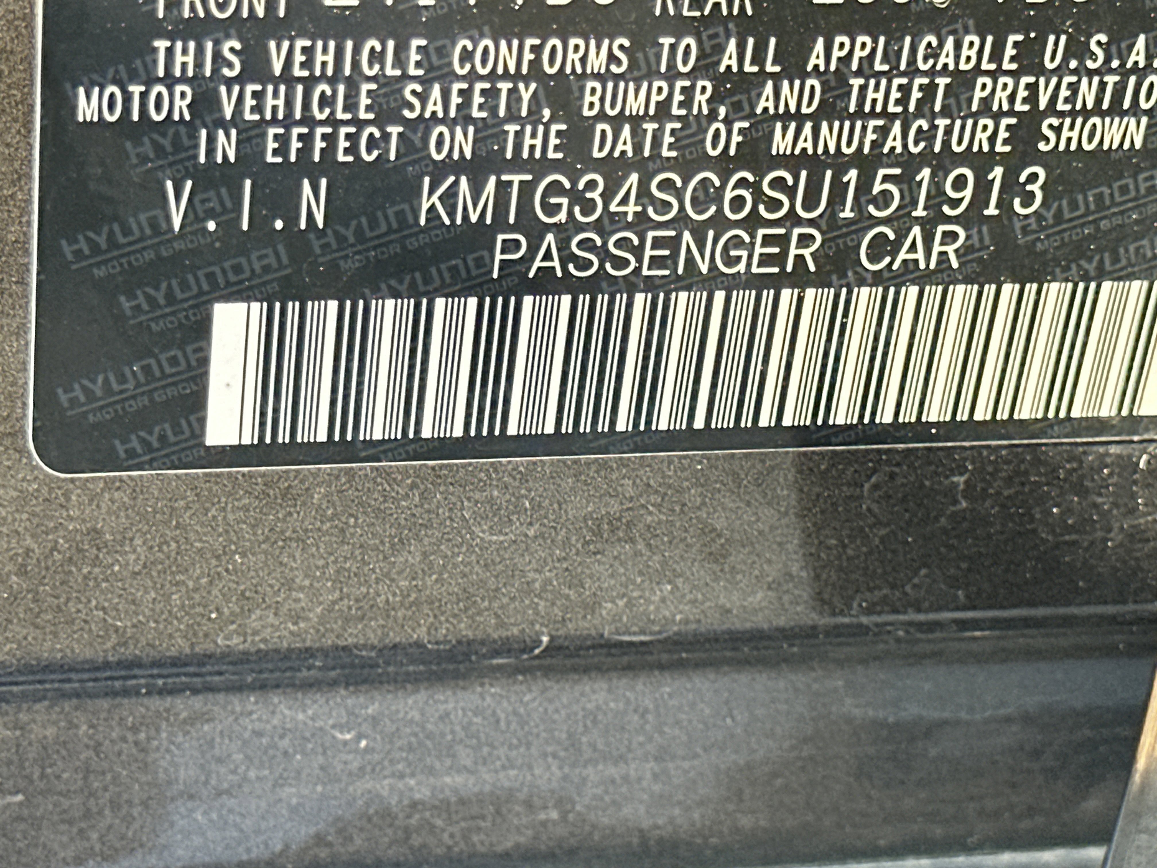 2025 Genesis G70 2.5T