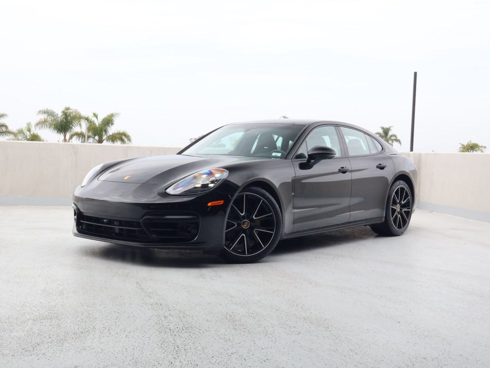 Certified 2023 Porsche Panamera w/ Smoking Package