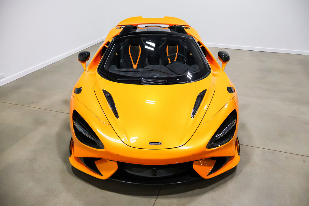 Used 2022 McLaren 765LT photo 23