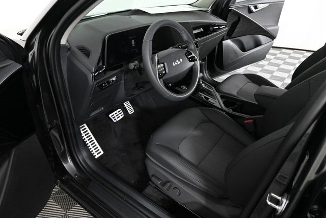 2025 Kia Niro EX Touring
