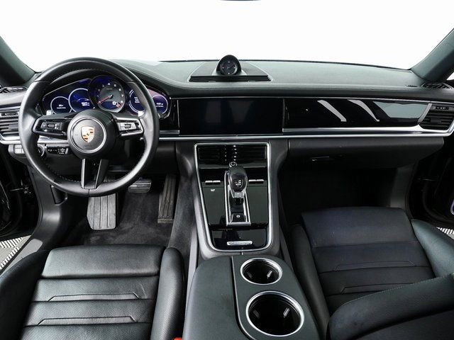 2023 Porsche Panamera