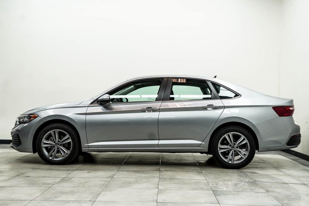 2024 Volkswagen Jetta SE