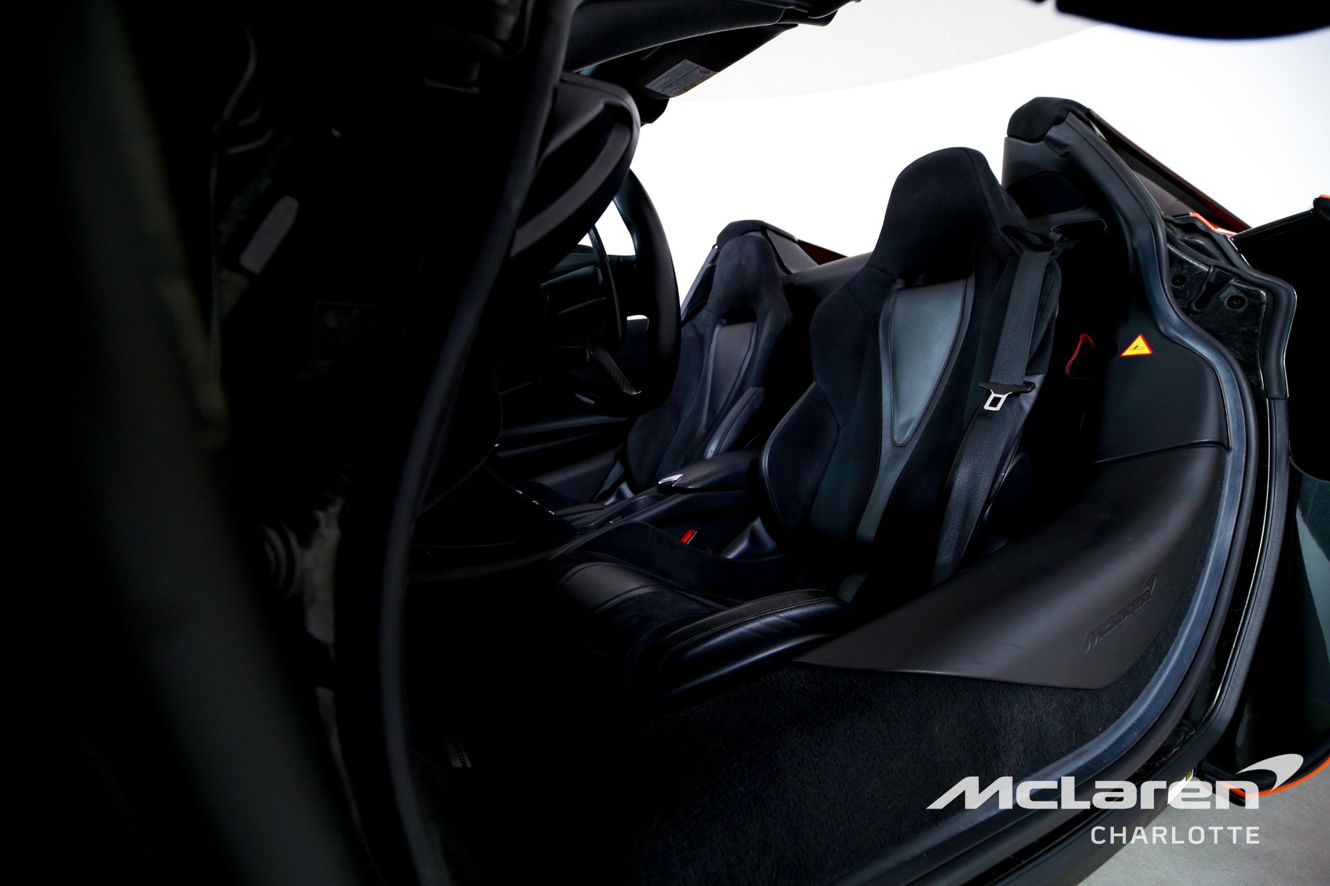 Used 2020 McLaren 720S Performance photo 13