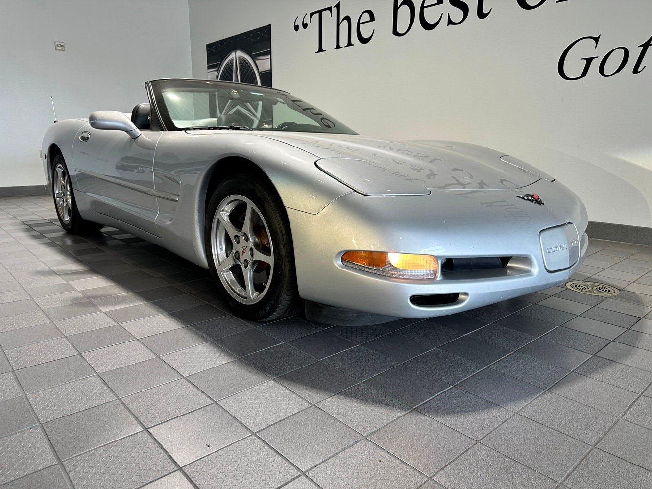 Used 2001 Chevrolet Corvette Convertible w/ Preferred Equipment Group2