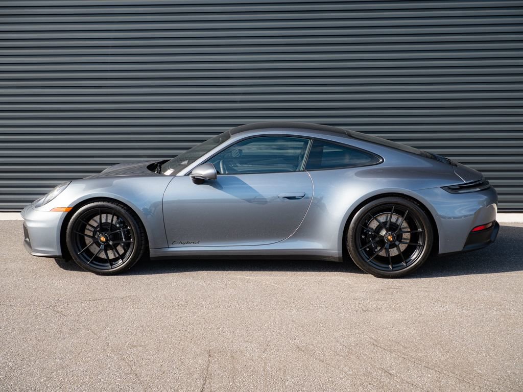 2026 Porsche 911 Carrera GTS