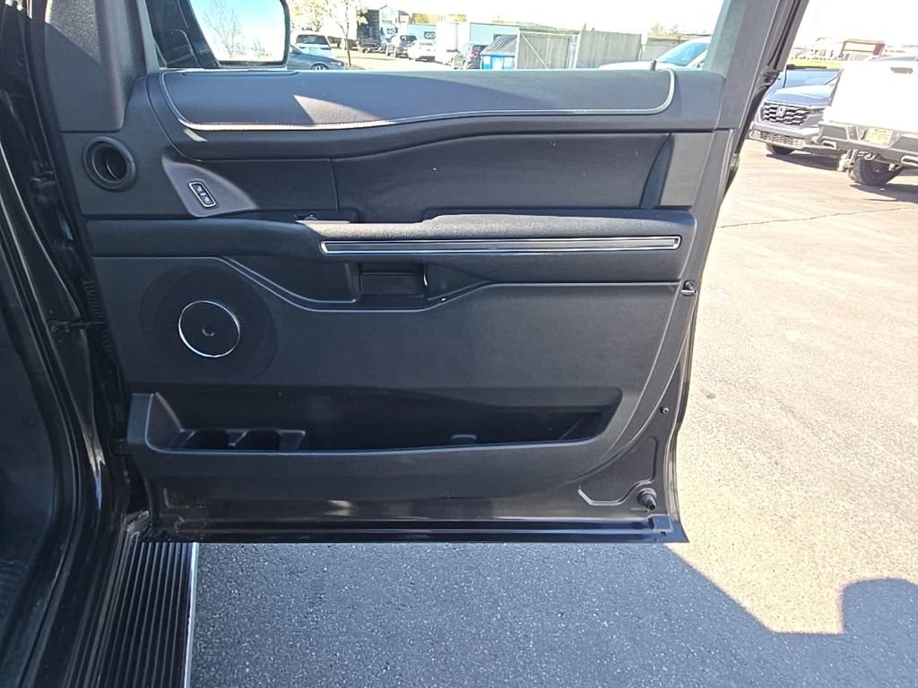 2022 Ford Expedition XLT