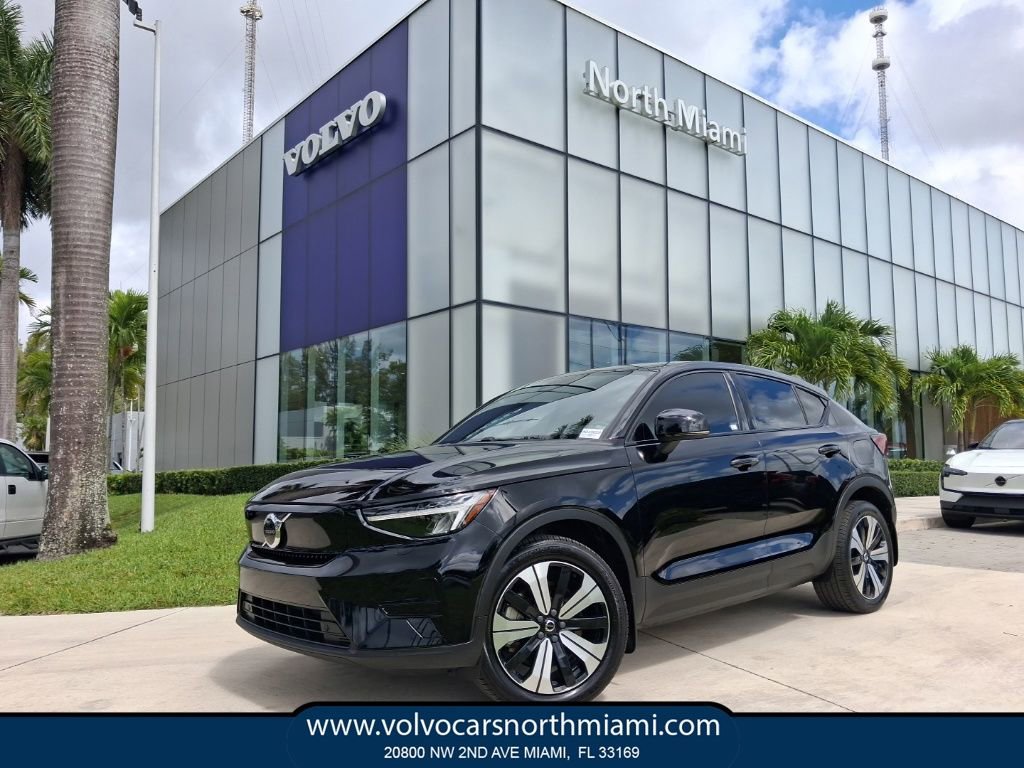 Used 2023 Volvo C40 Recharge Core w/ Climate Package