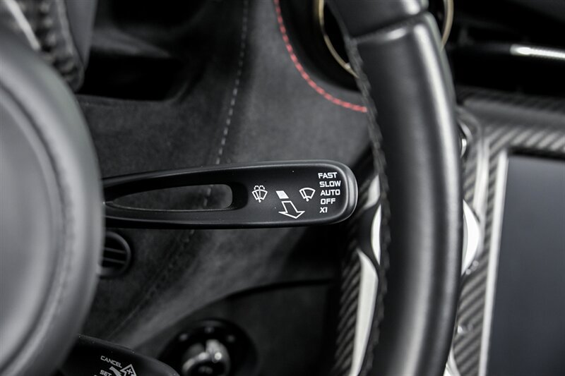 Used 2021 McLaren 720S Performance photo 31