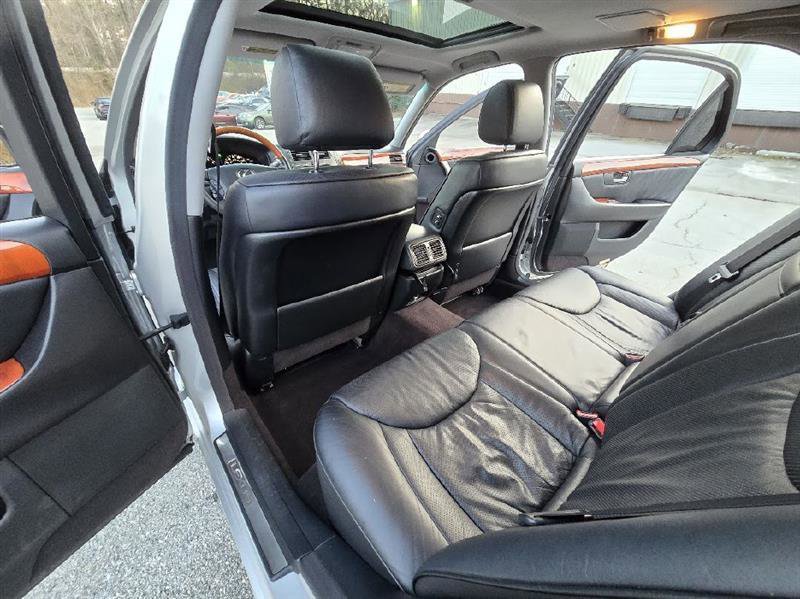 2004 Lexus LS 430