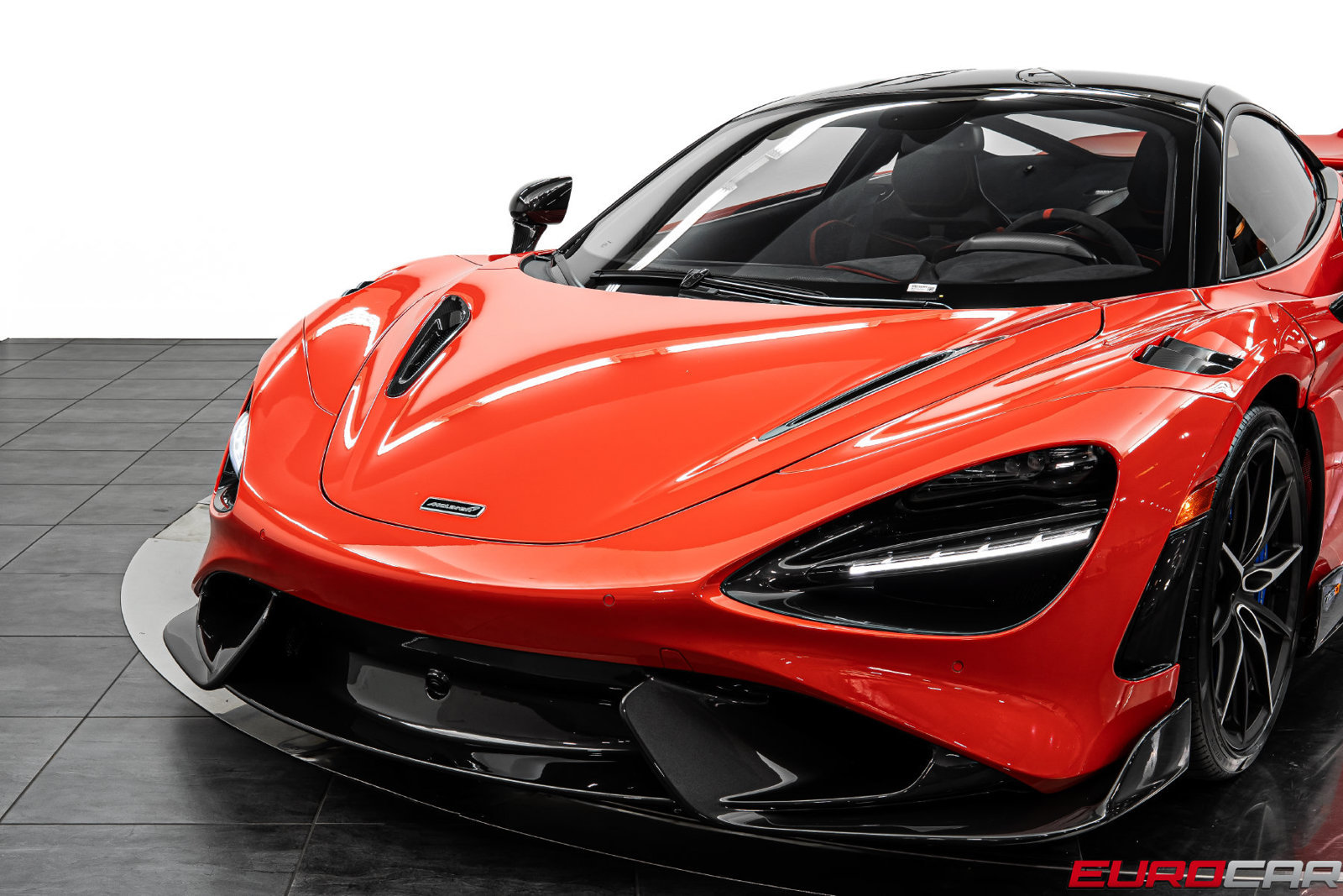 Used 2021 McLaren 765LT photo 15