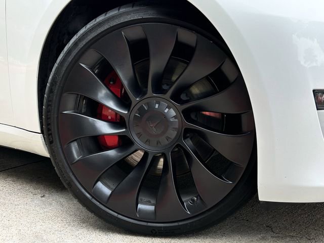 2023 Tesla Model 3 Performance