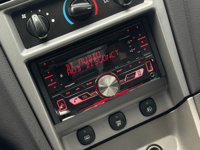 2003 Ford Mustang Mach 1