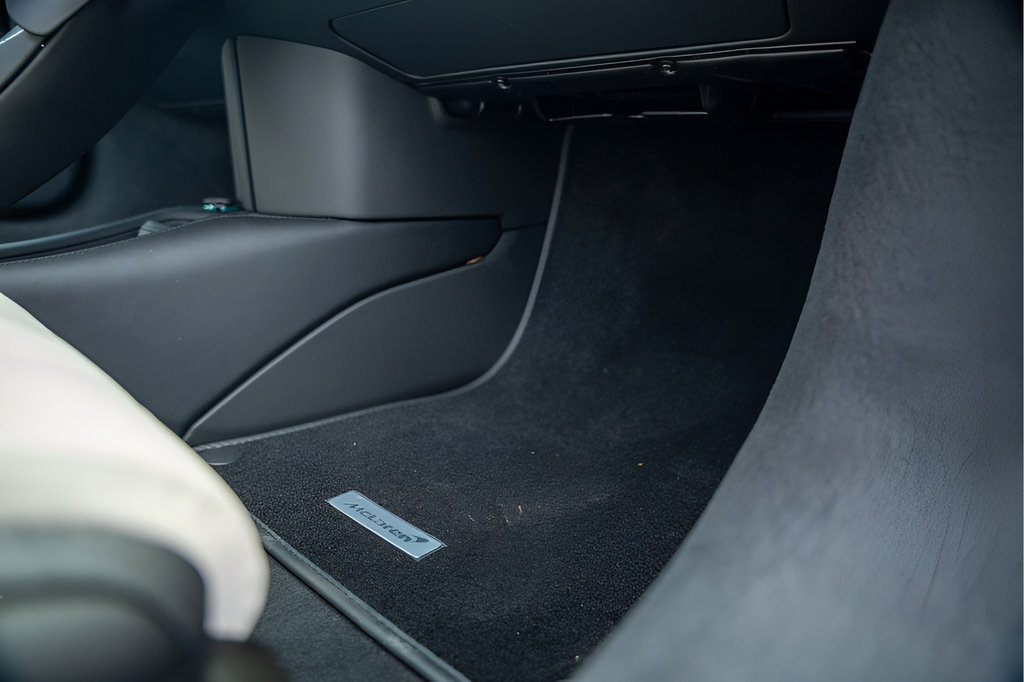 New 2026 McLaren 750S photo 51
