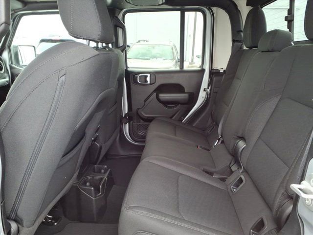 2023 Jeep Gladiator Sport