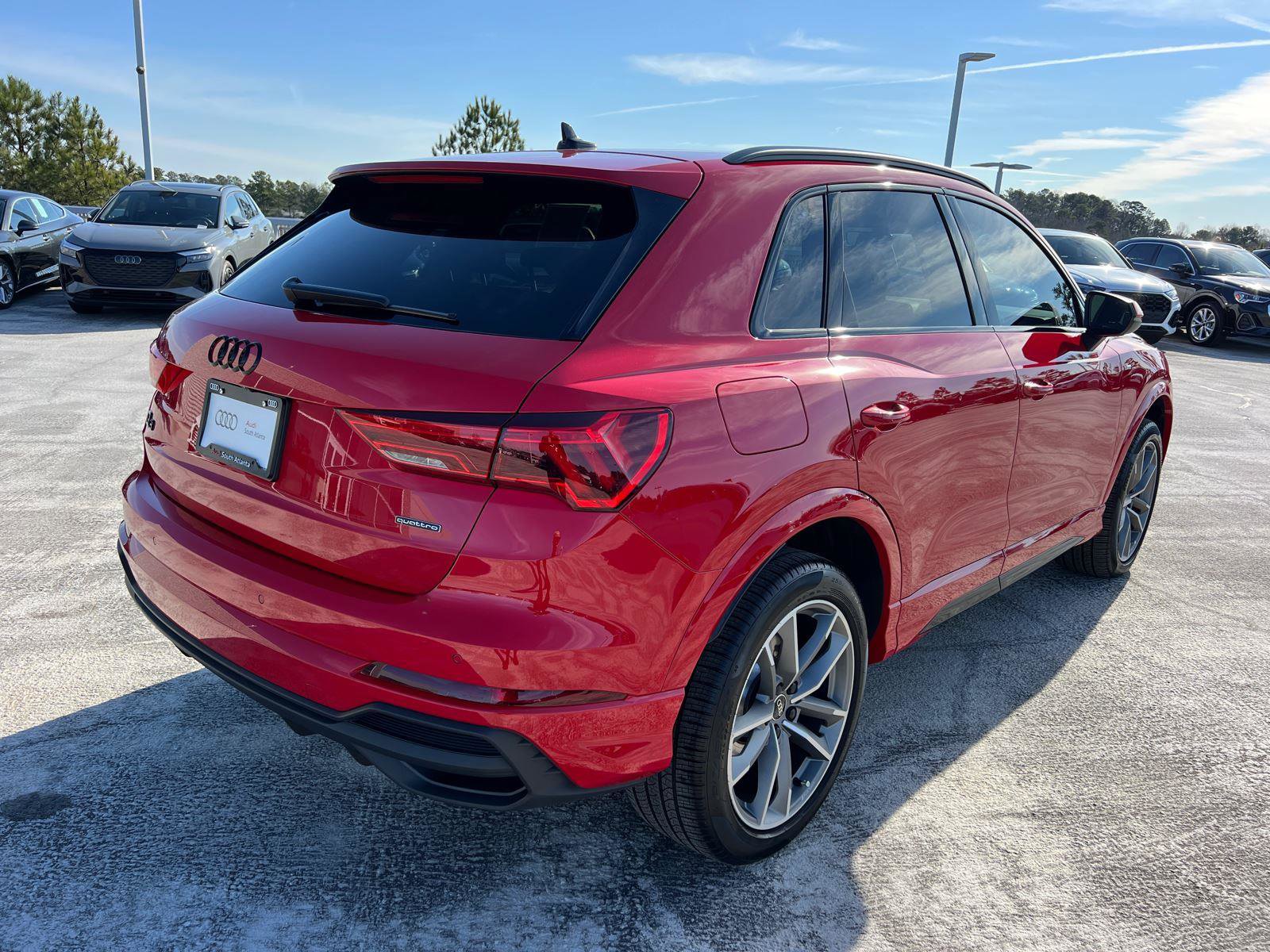 2025 Audi Q3 2.0T Premium