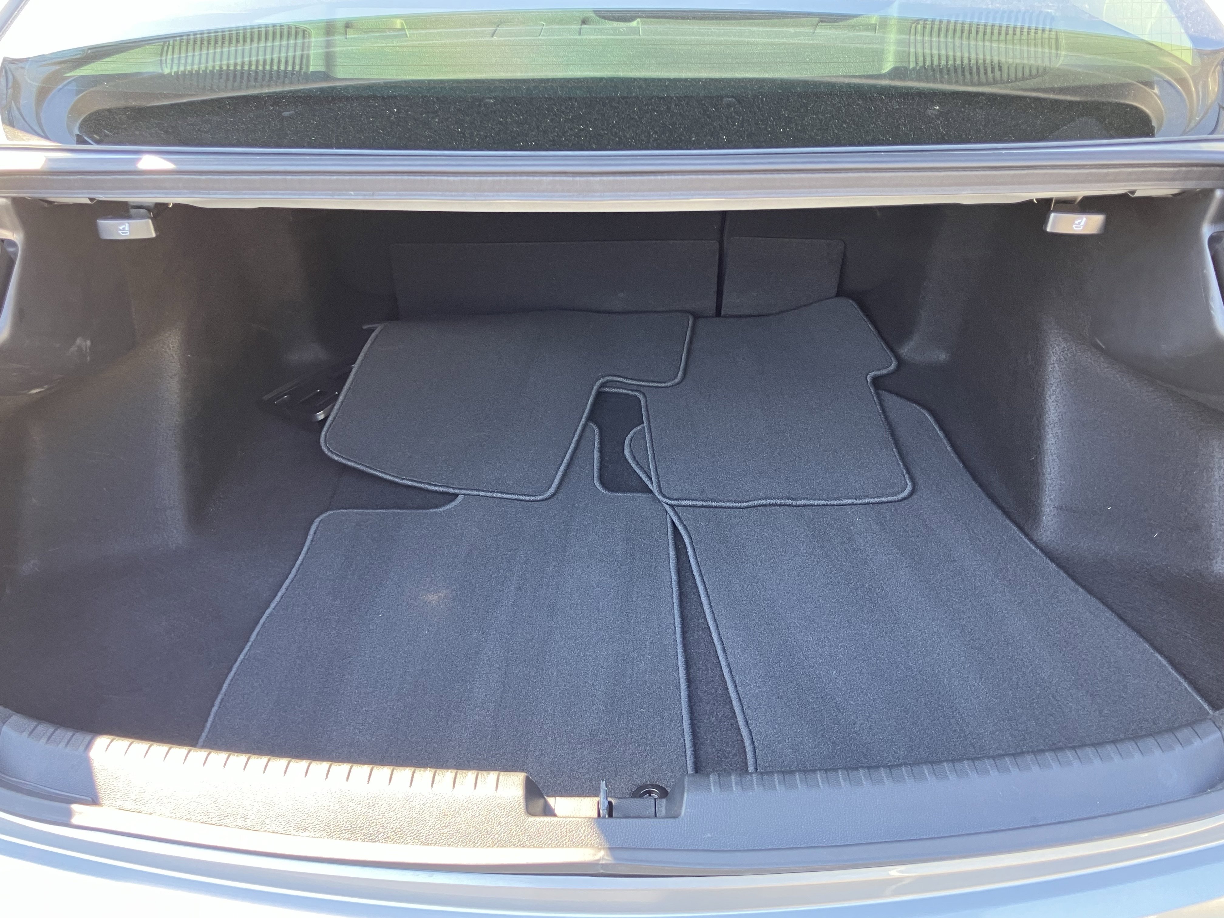 2024 Acura TLX w/ Technology Package