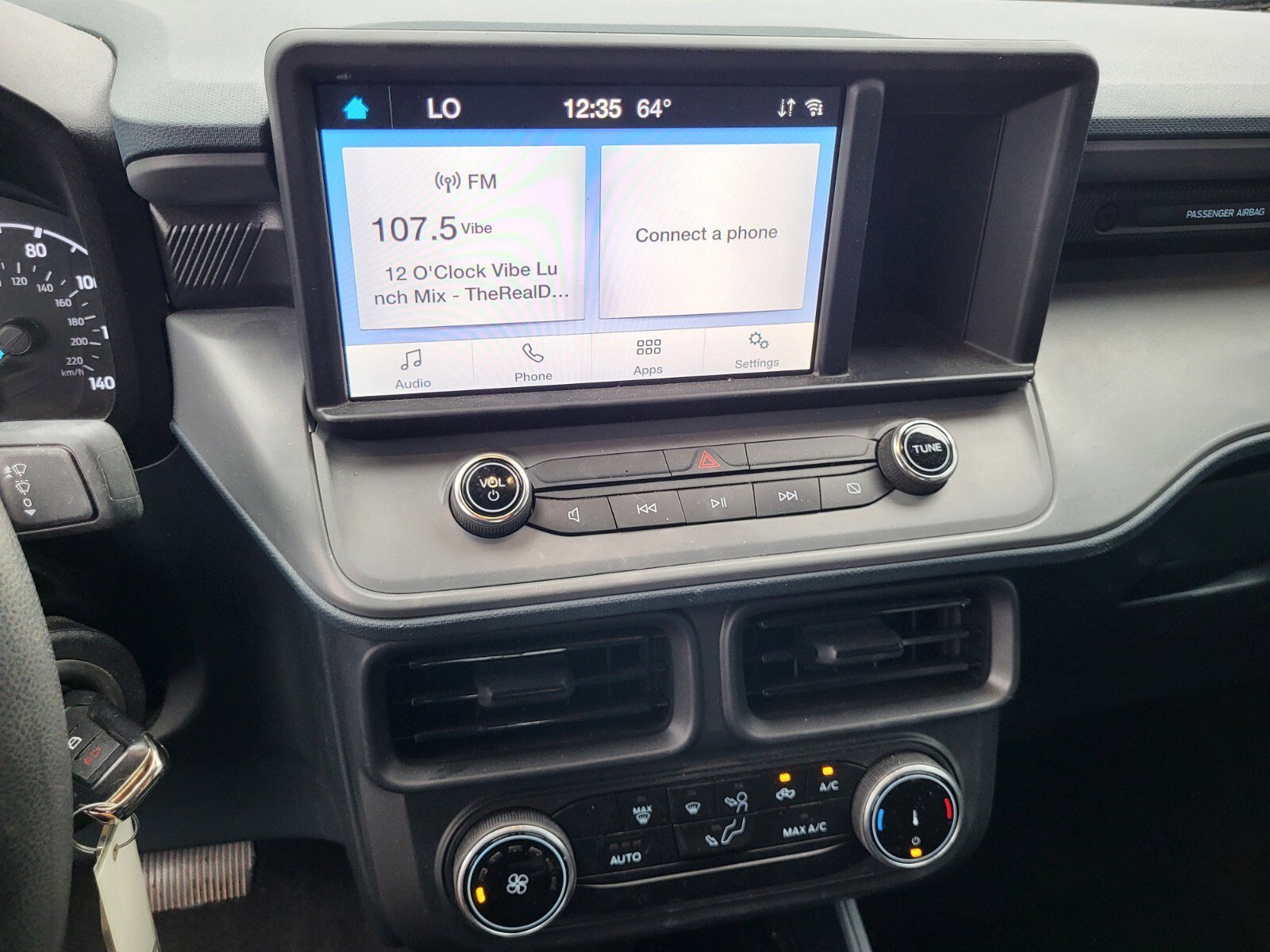 2024 Ford Maverick XL