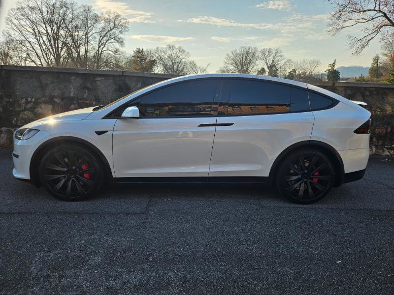 2024 Tesla Model X Plaid