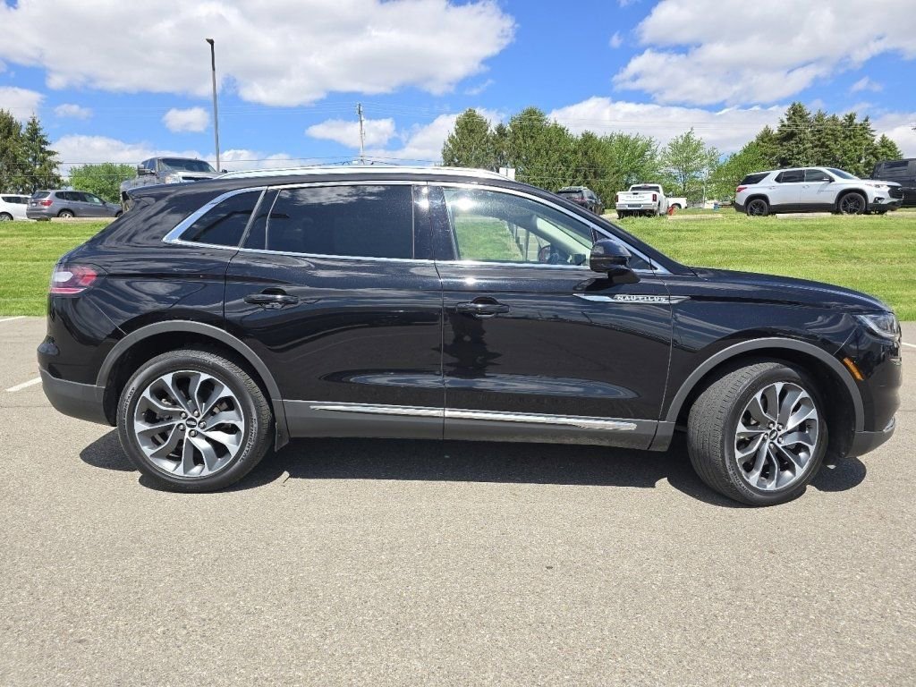 2023 Lincoln Nautilus Reserve