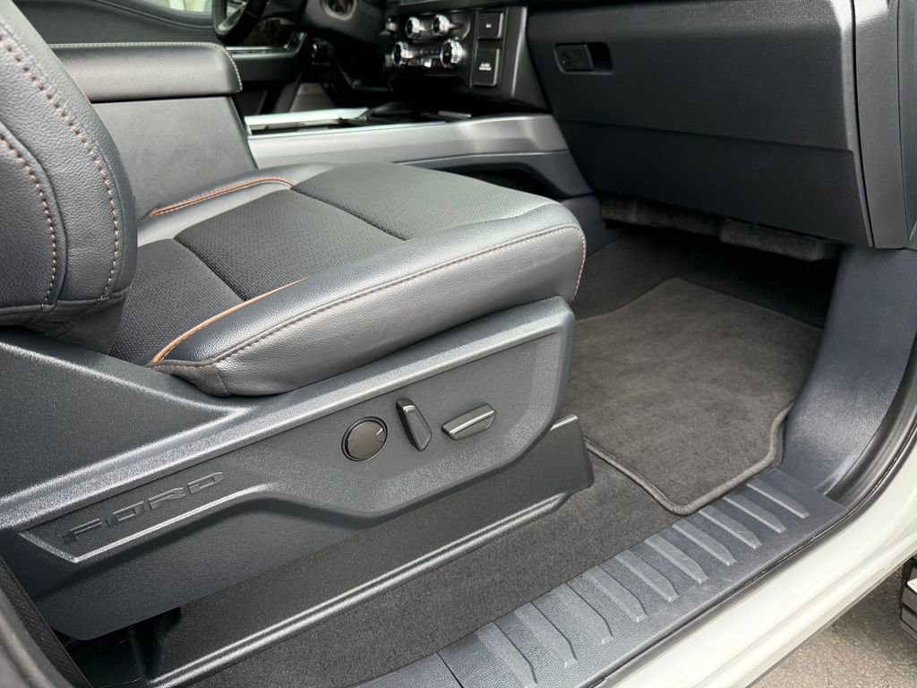 2025 Ford F350 Lariat