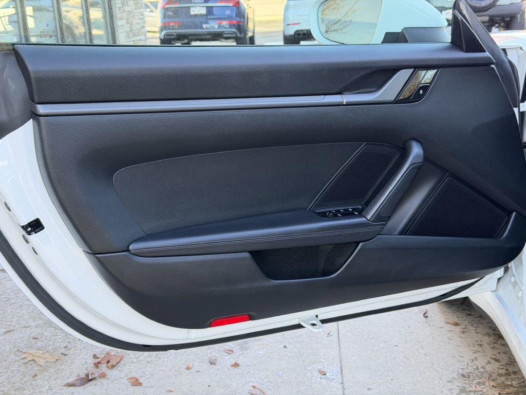 2021 Porsche 911 Carrera