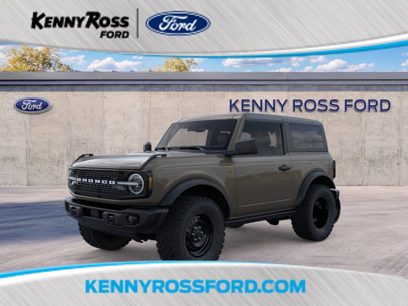 New 2026 Ford Bronco Badlands w/ Black Appearance Package