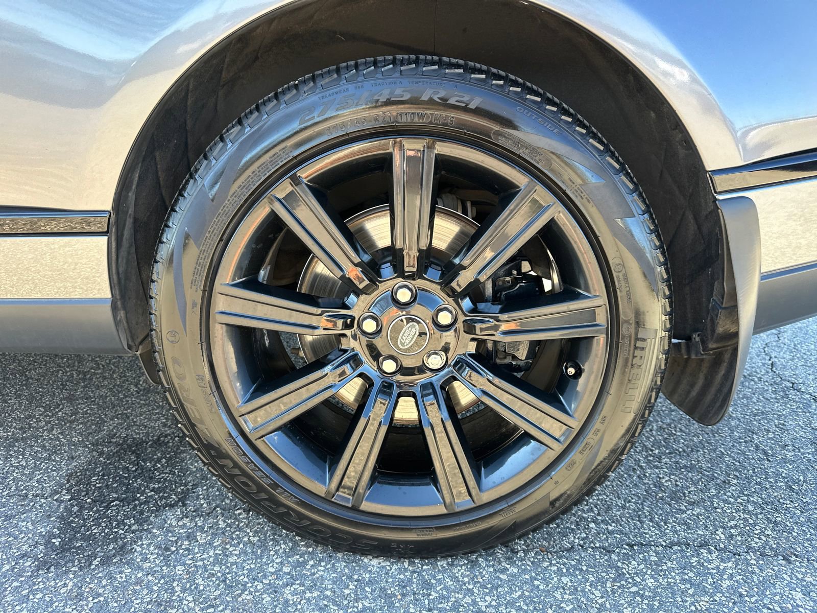 2022 Land Rover Range Rover P525 Westminster Edition