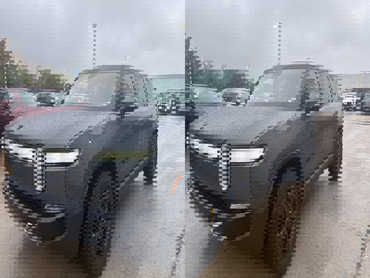 2023 Rivian R1S Adventure