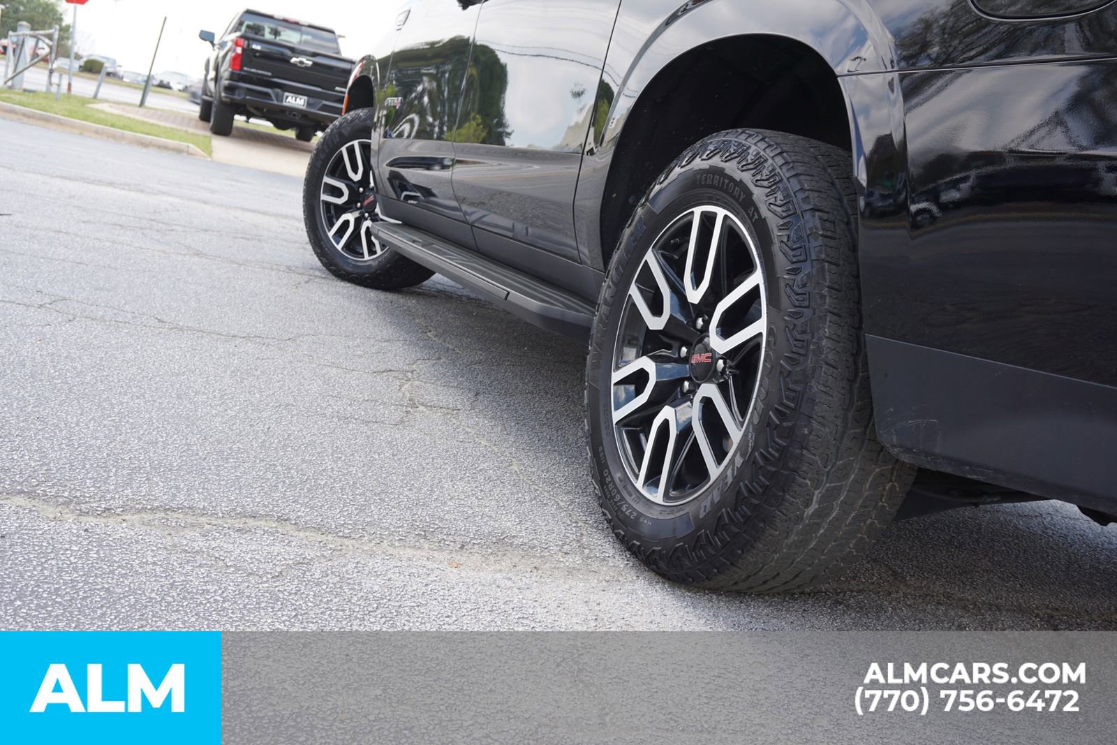 2024 GMC Yukon XL AT4