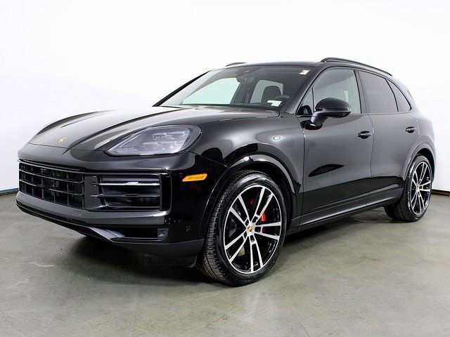 New 2025 Porsche Cayenne S