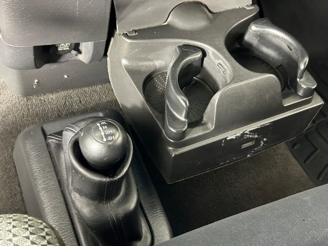 2005 Dodge Ram 2500 Truck SLT