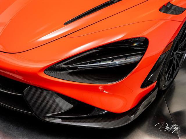 Used 2021 McLaren 765LT photo 10
