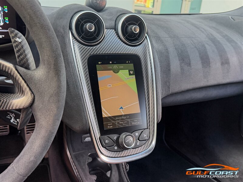 Used 2019 McLaren 600LT photo 18
