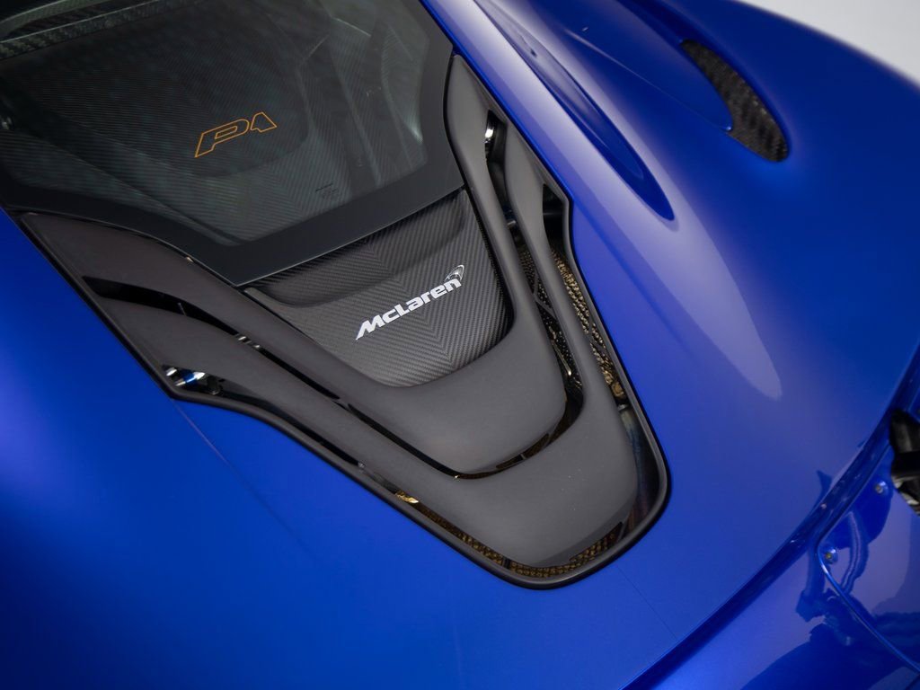 Used 2015 McLaren P1 photo 98