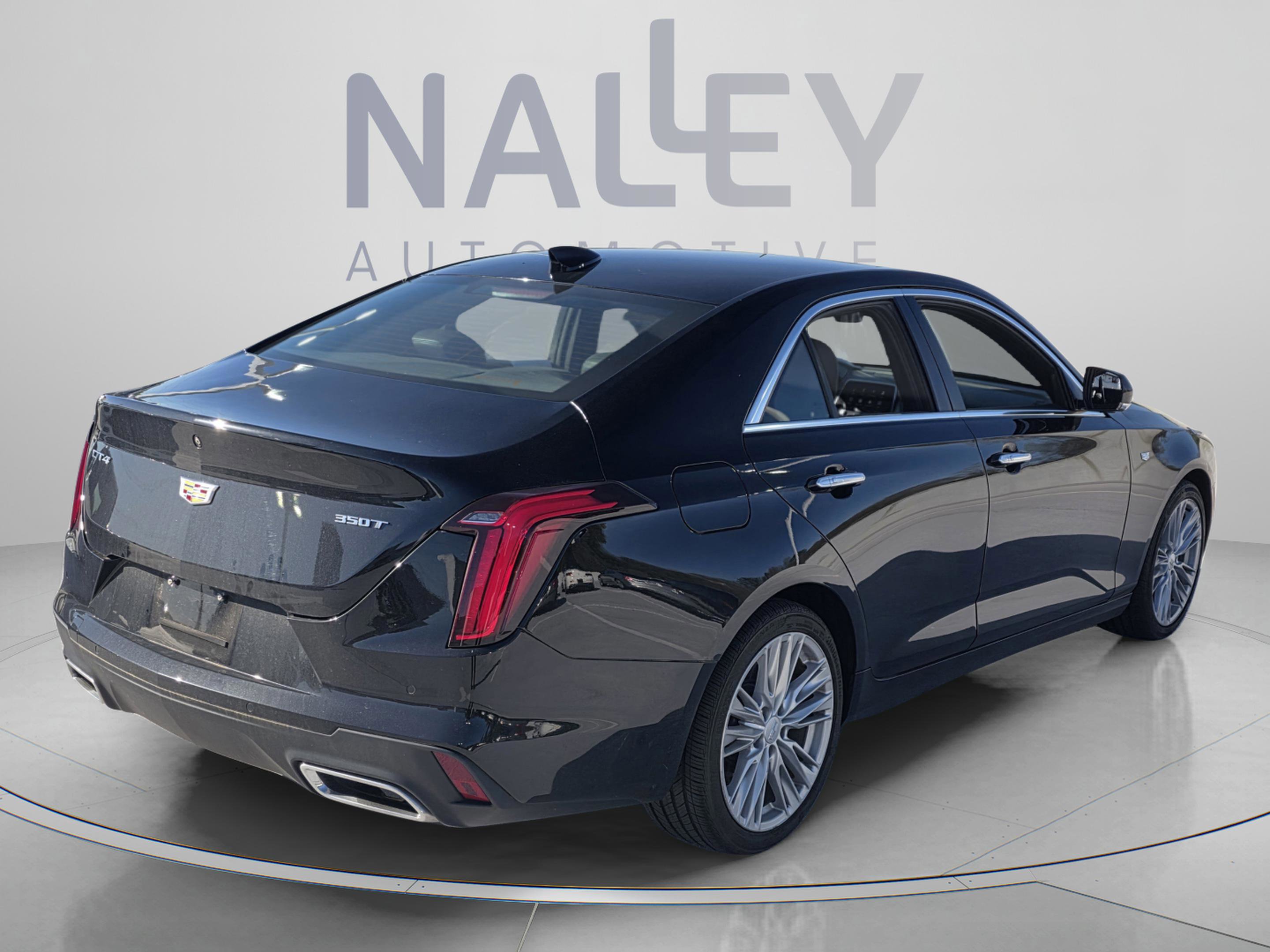 2022 Cadillac CT4 Premium Luxury