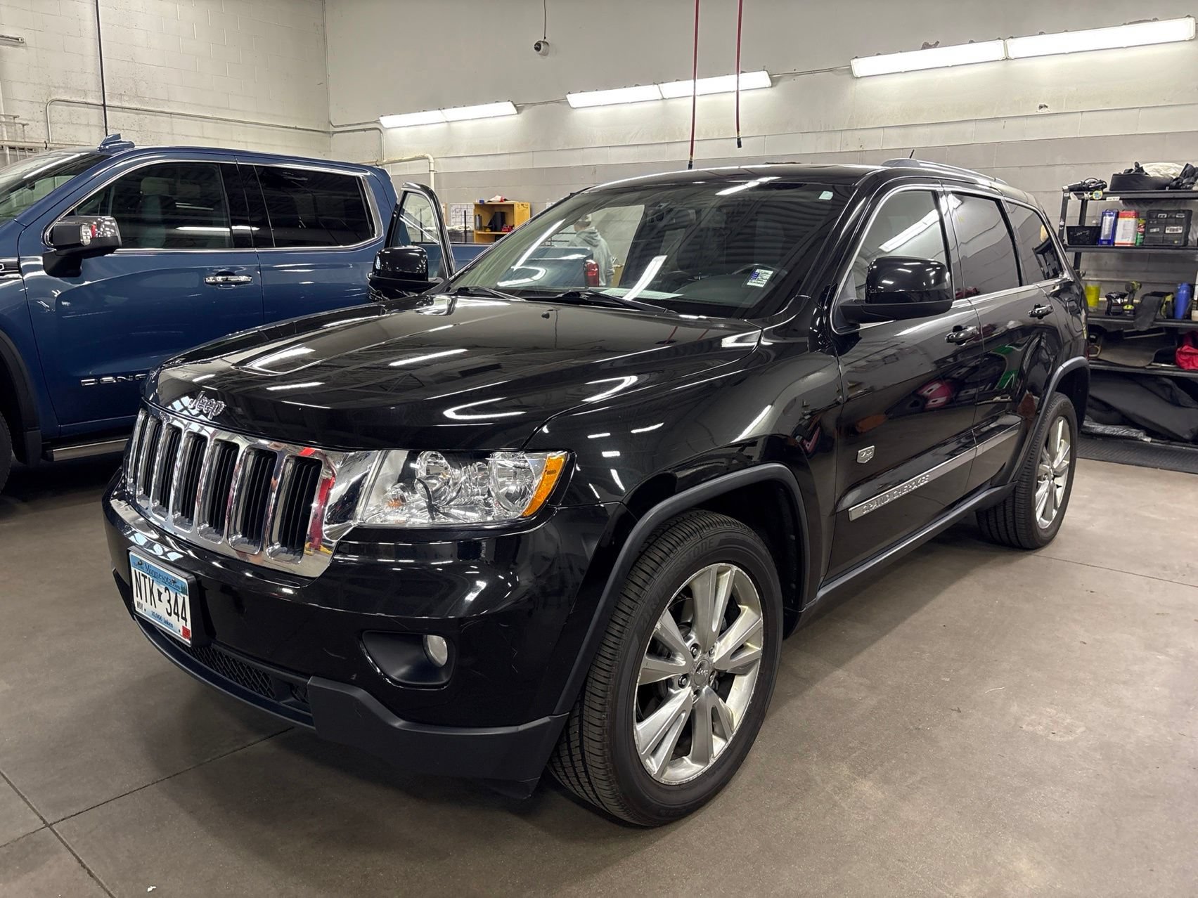 Used 2011 Jeep Grand Cherokee Laredo